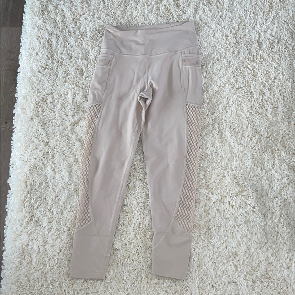 Victoria’s Secret Knock Out Leggings!